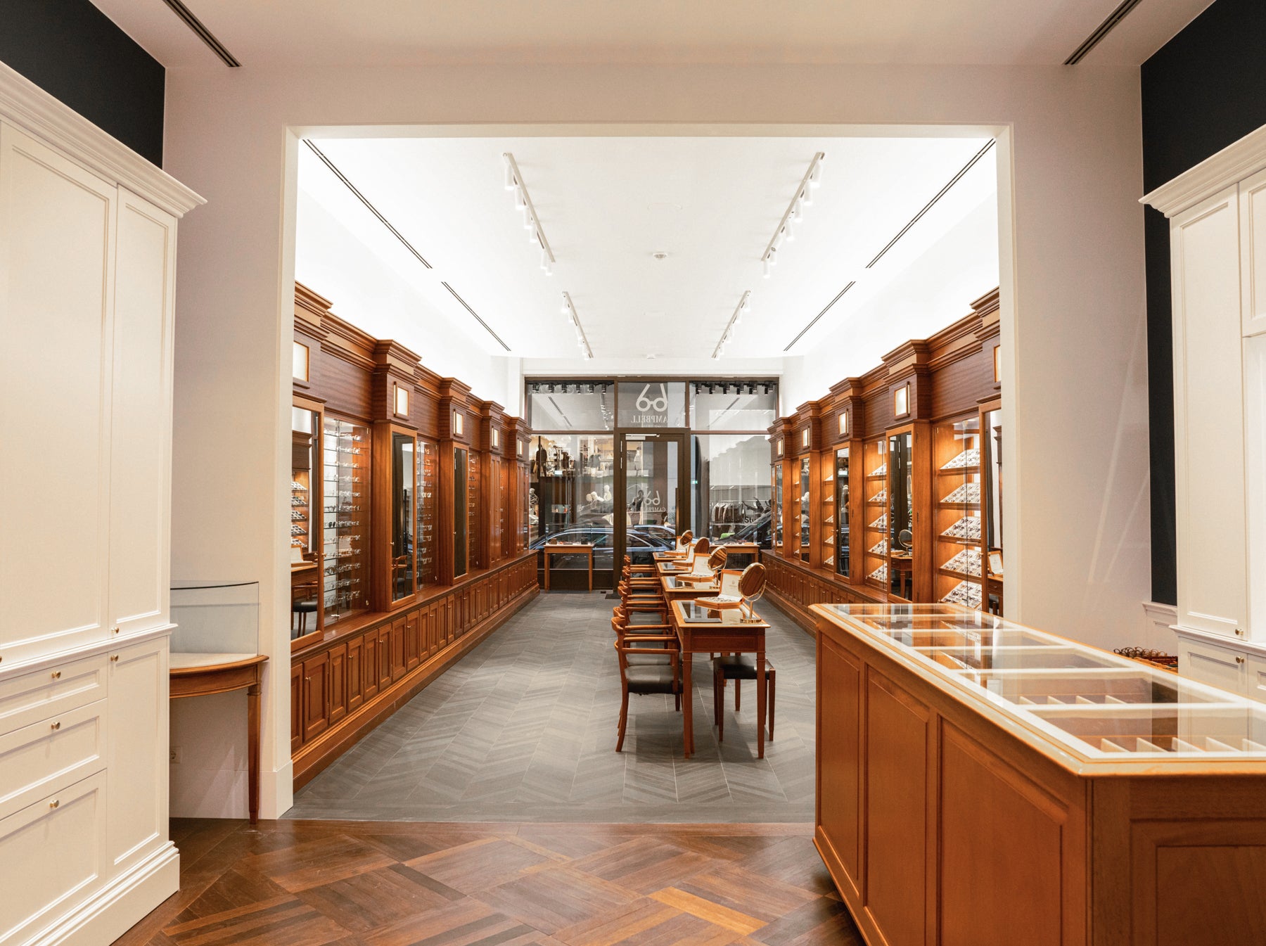 Luxusbrillen und edle Designerfassungen bei Campbell Optik am Neuen Wall Hamburg
